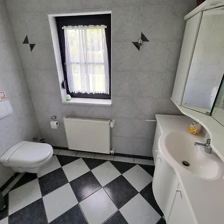 別荘 Reetdachhaus In Goos