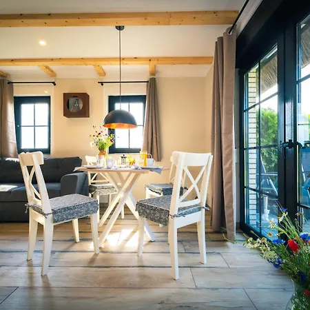 Reetdachhaus Laurin In