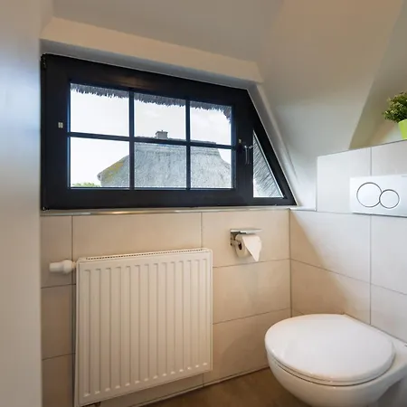 Reetdachhaus Laurin In Holiday home *